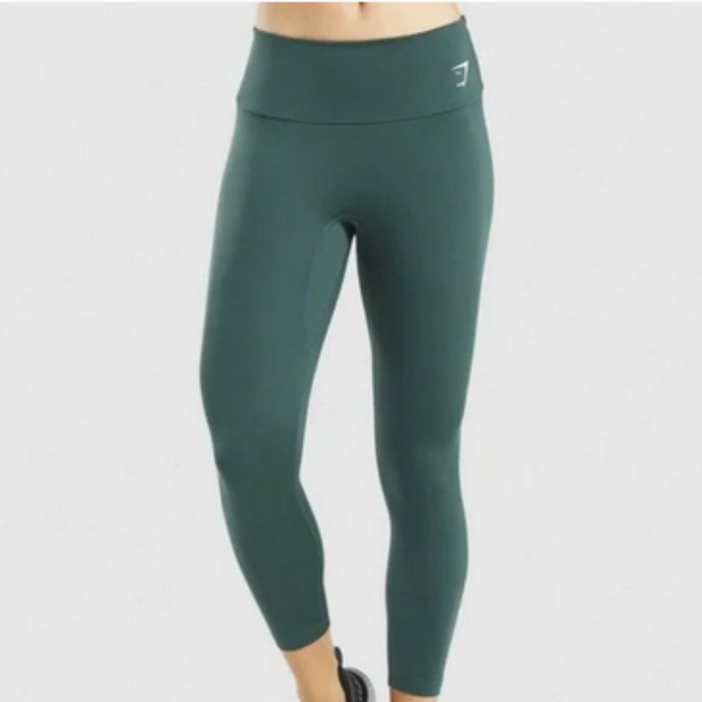 Gymshark leggings hunter green size small with a 25" inseam